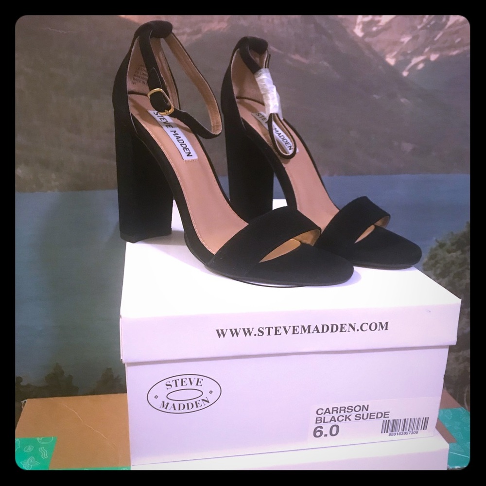 Steve Madden *Carrson* black suede block heels